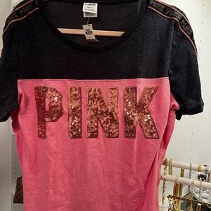 PINK Victoria's Secret Charcoal Gray Crewneck Tee with Logo Tag